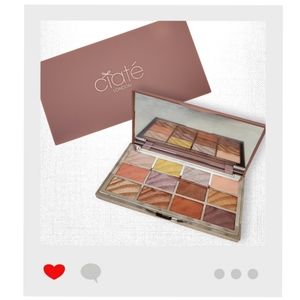 🆕️ Ciate The Velvet Palette